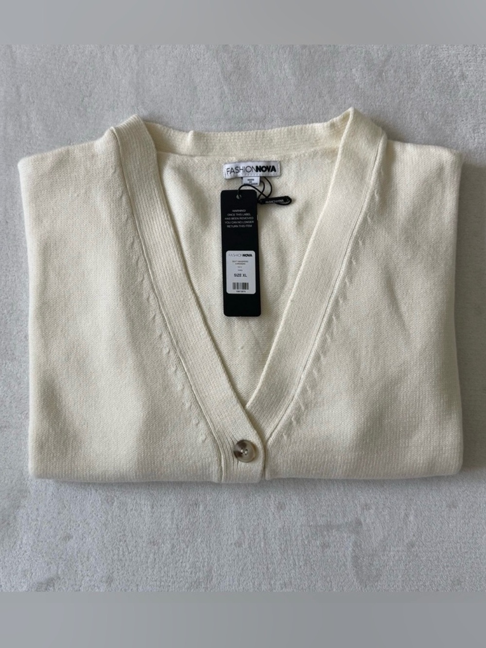 Fashion Nova Classic Cream Lightweight Knit Cropped Button Cardigan Sweater XL - Picture 4 of 12